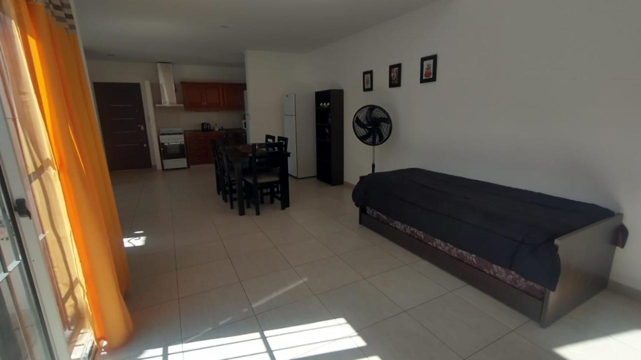 Gran Duplex Plaza Independencia Cochera Gratis! Apartment